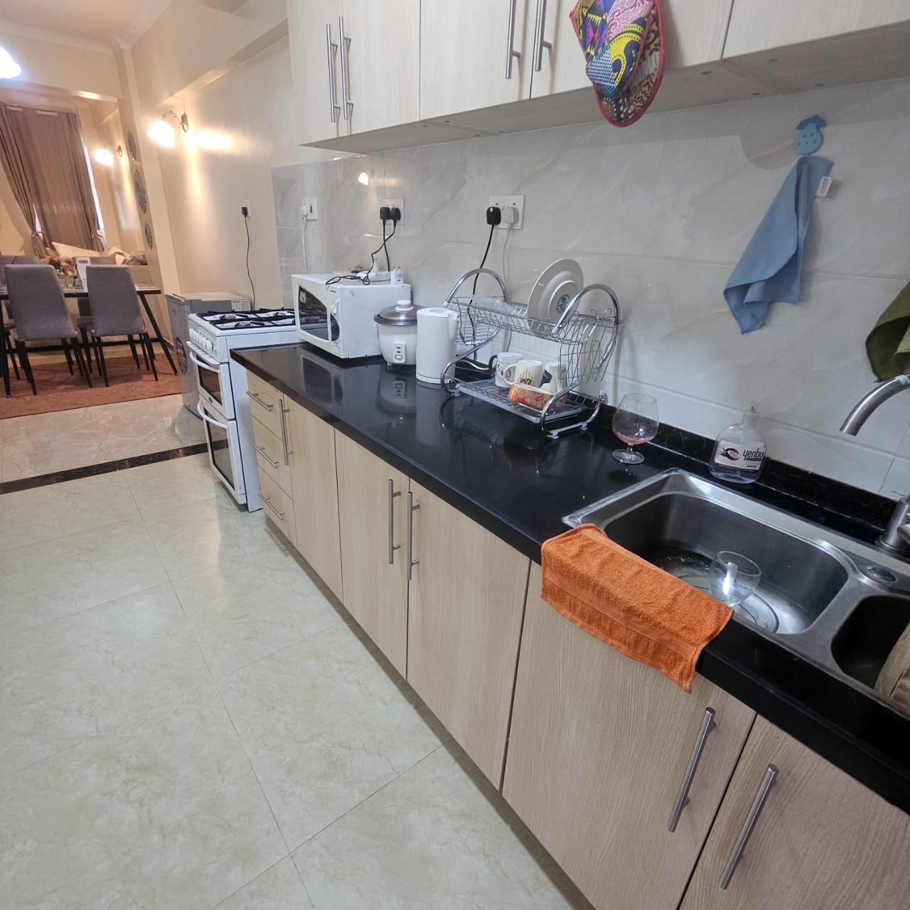 1-Bedroom image 9