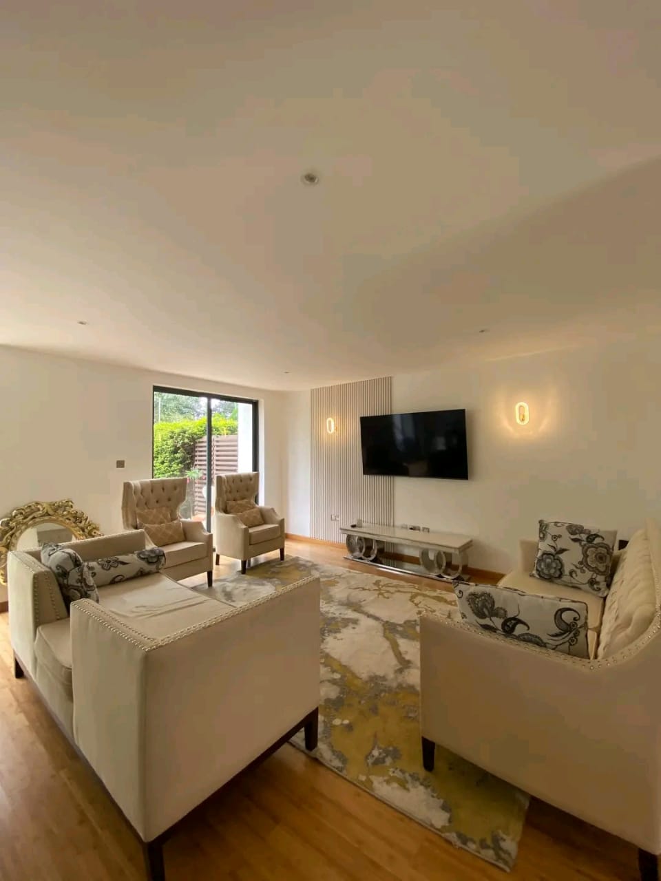 4-Bedroom+DSQ
