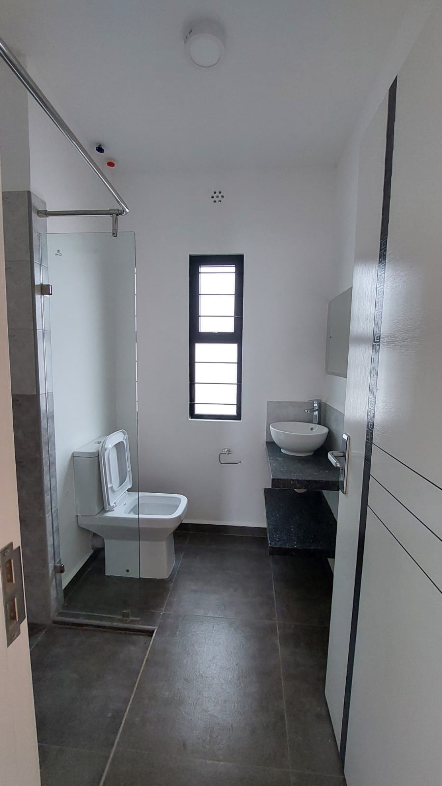 2-bedroom image 6