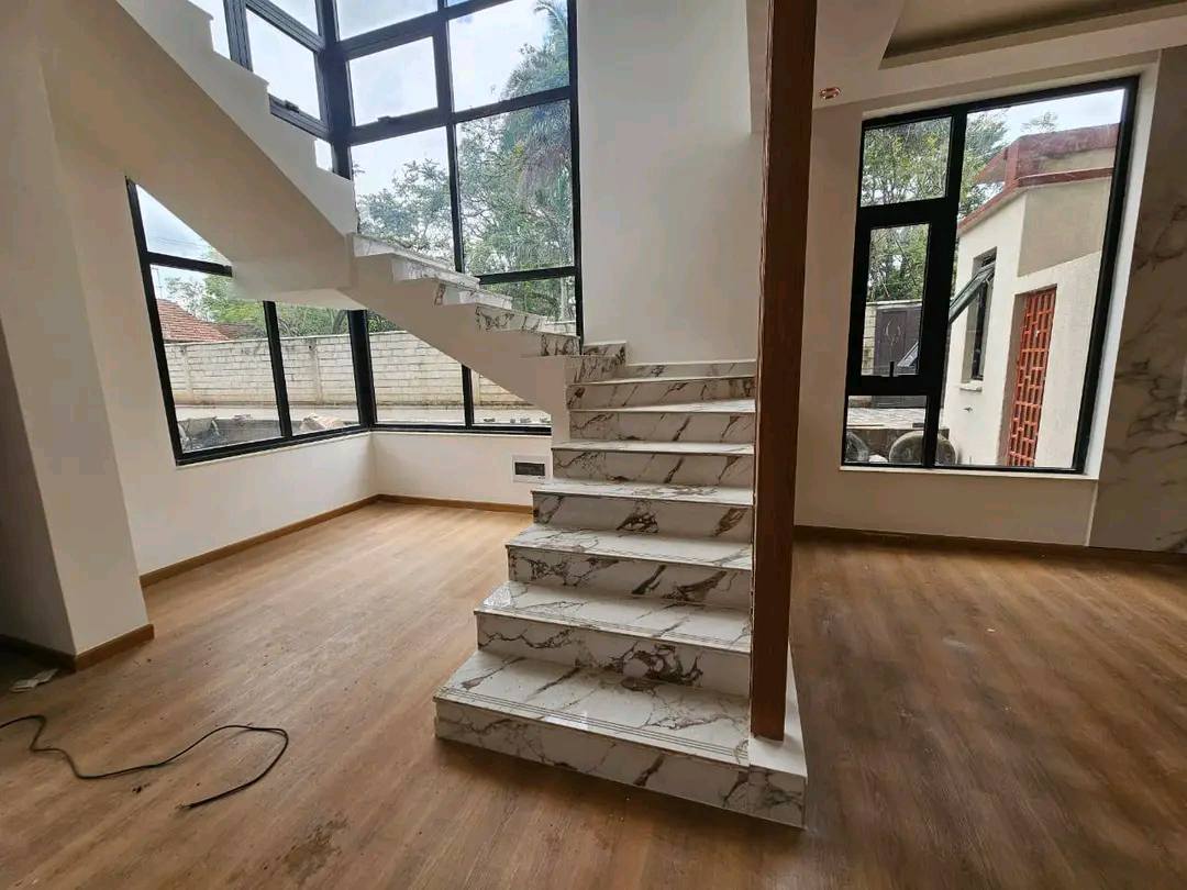5-Bedroom and DSQ image 6
