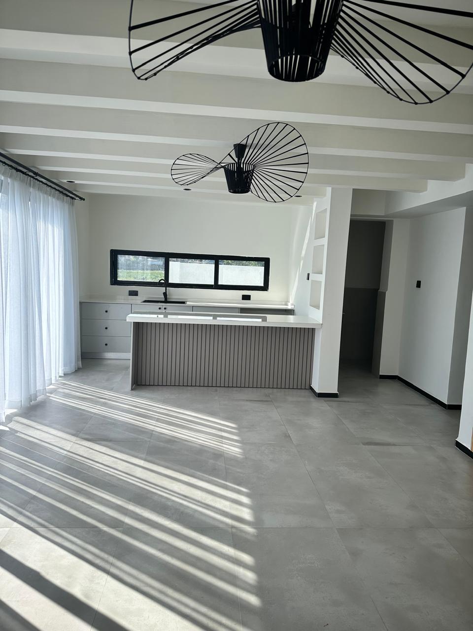 4-bedroom plus DSQ image 8