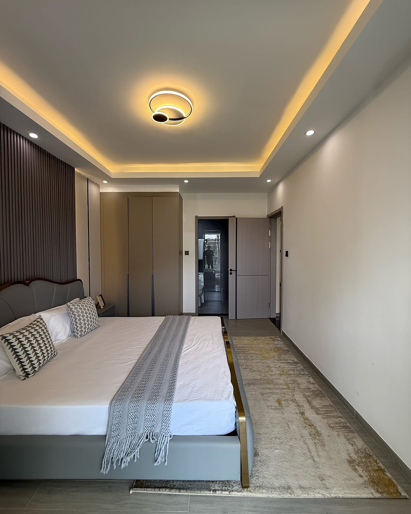 4 Bedroom plus study plus DSQ image 4
