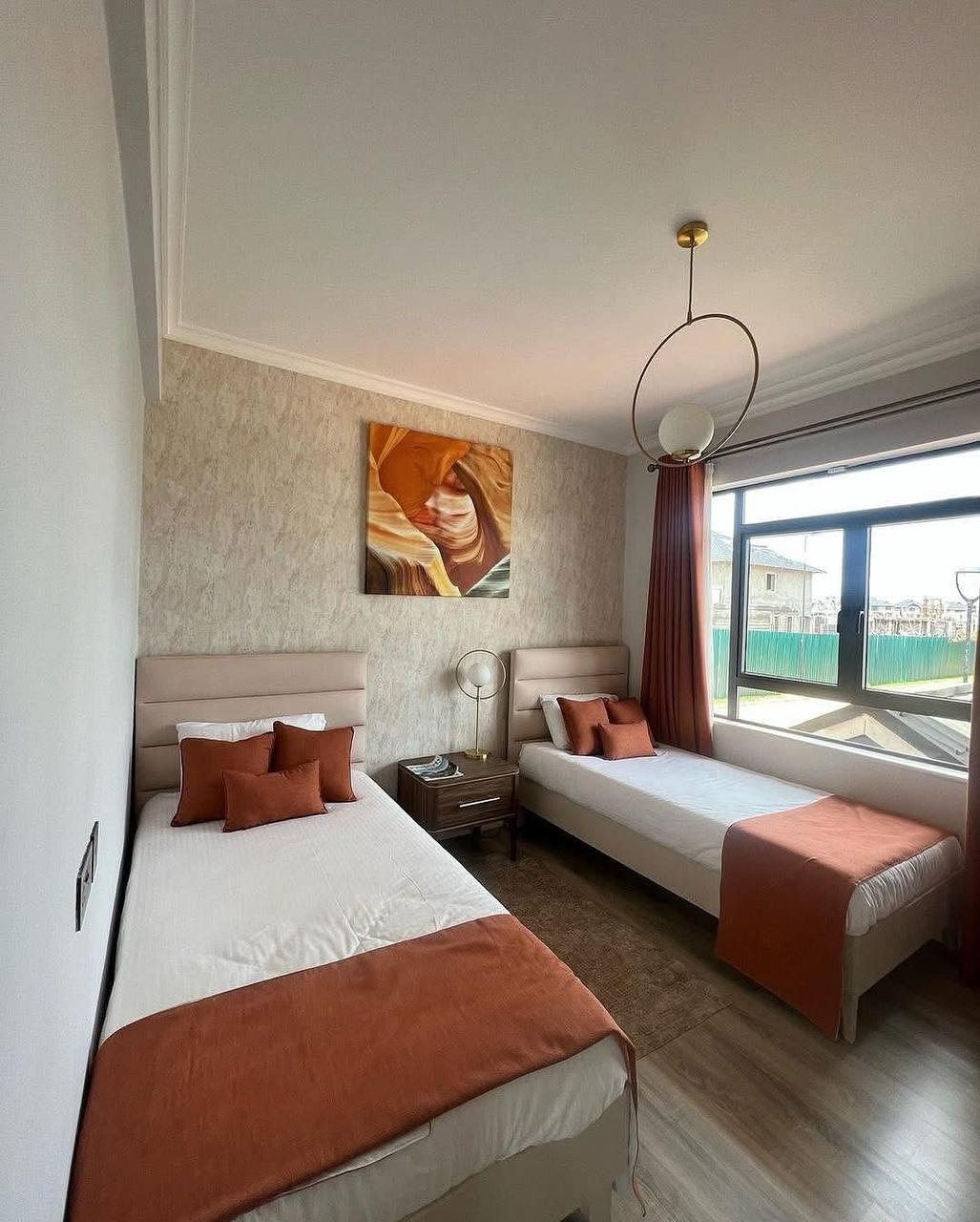 4 Bedroom and DSQ