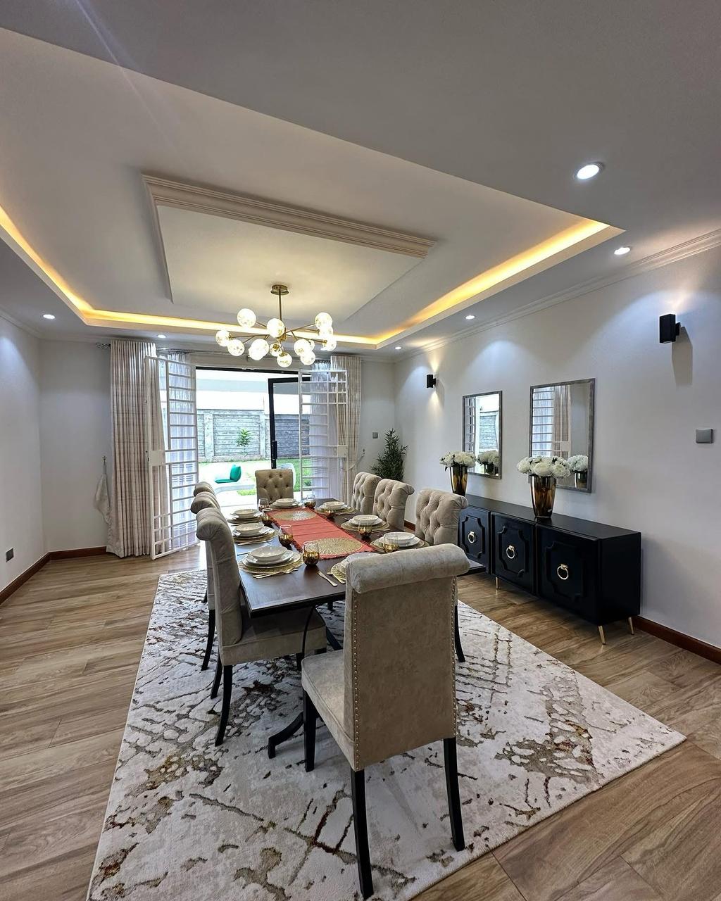 4 Bedroom Villa image 4