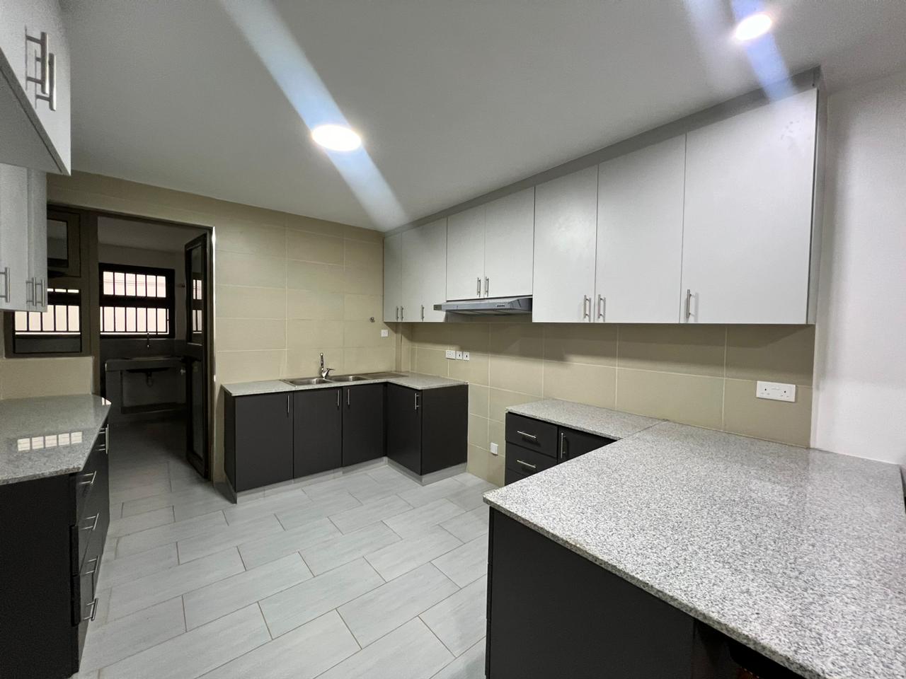 2-Bedroom image 9