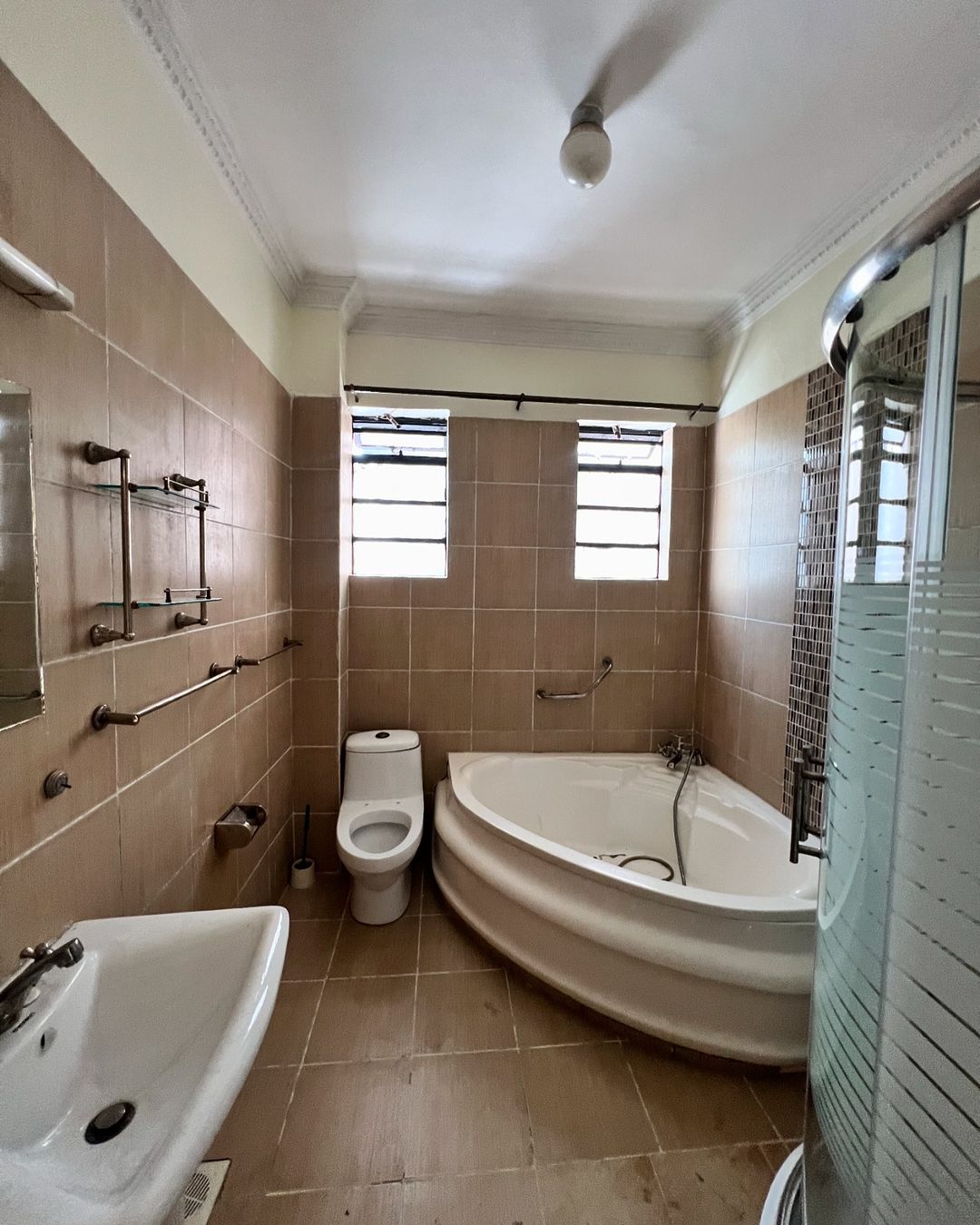3-Bedroom+DSQ image 3