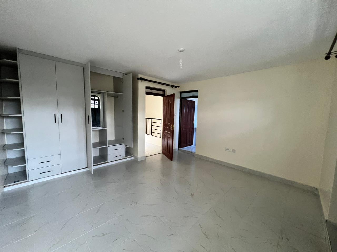 4-Bedroom
