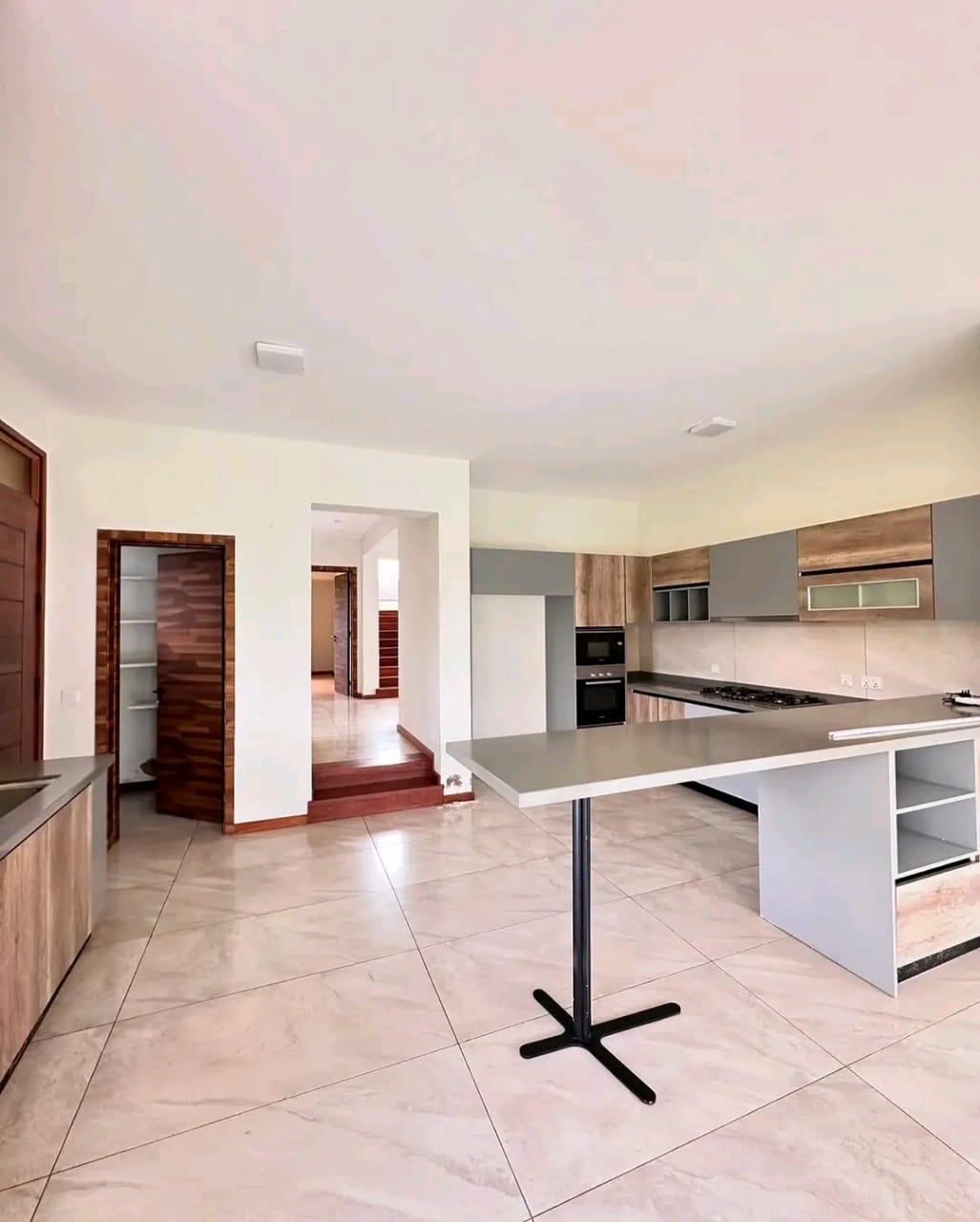 4-Bedroom+DSQ