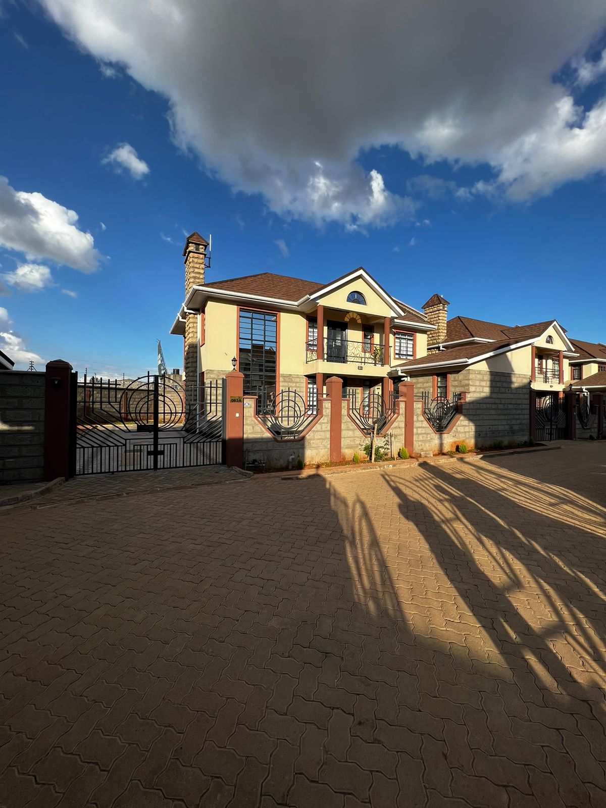 Elegant 4-Bedroom Home with SQ for Rent image 7