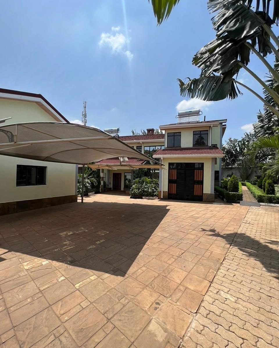 5 Bedroom image 8